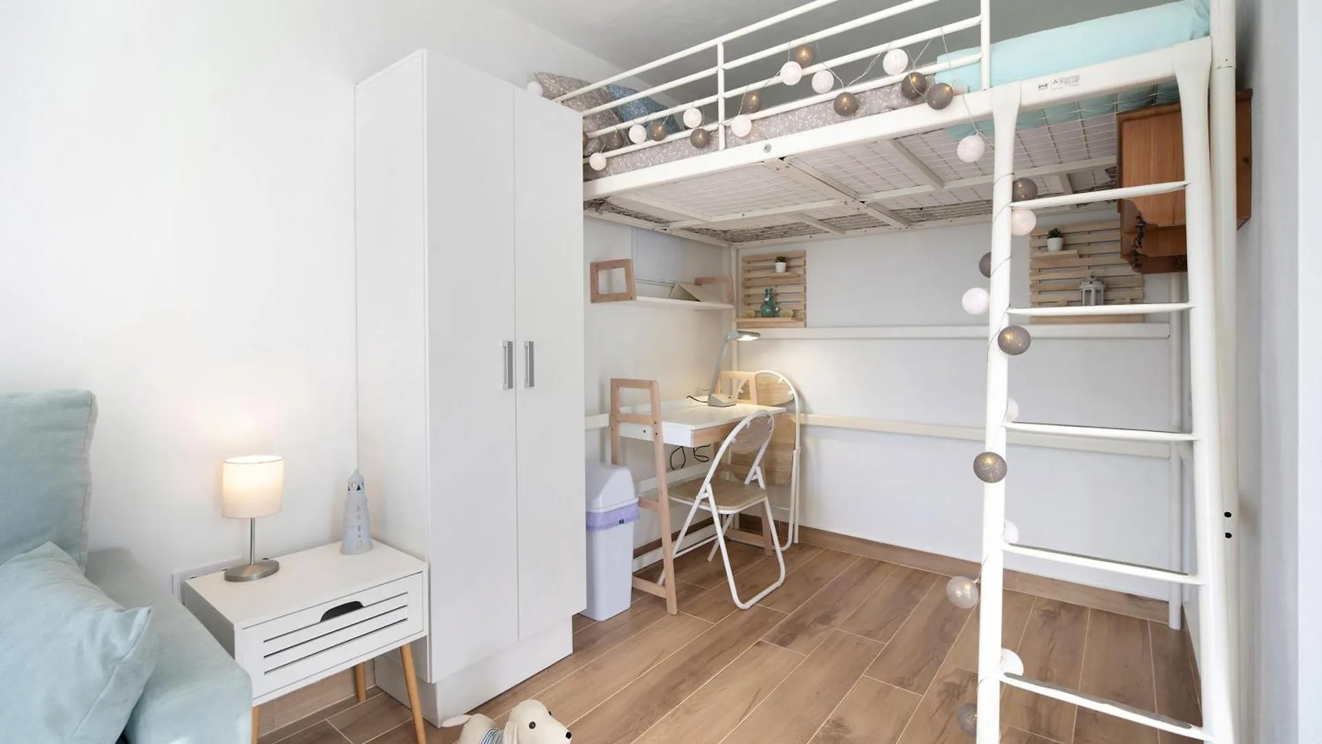 Estudio Limon Y Sal Chiclana de la Frontera Spagna